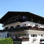 Haus Hubertus Gæstehus Mieders