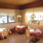 Haus Hubertus 4* Mieders