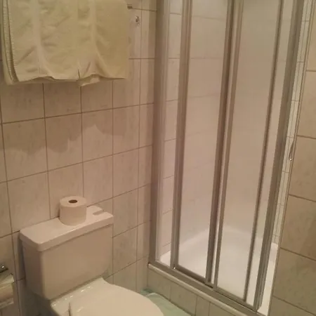 בית הארחה Haus Hubertus 4*