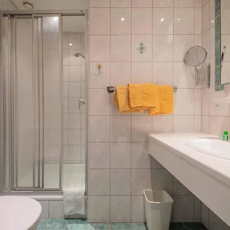 招待所 豪斯胡贝图斯酒店 米耶德斯