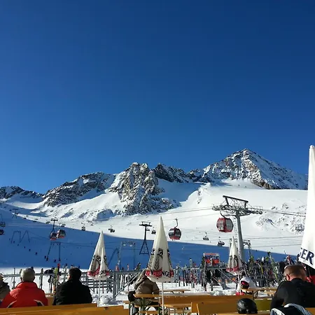 豪斯胡贝图斯酒店