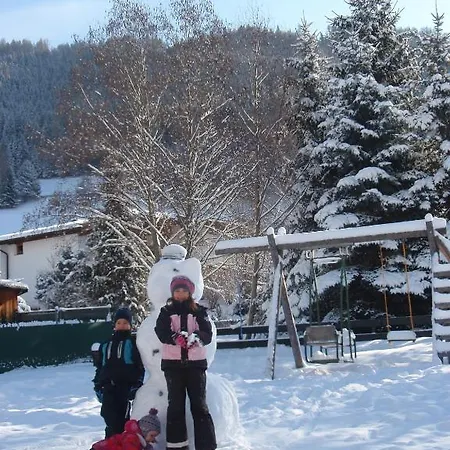 豪斯胡贝图斯酒店 招待所 米耶德斯