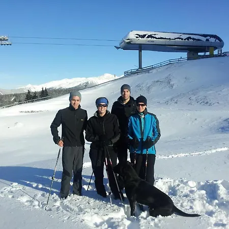 豪斯胡贝图斯酒店 米耶德斯
